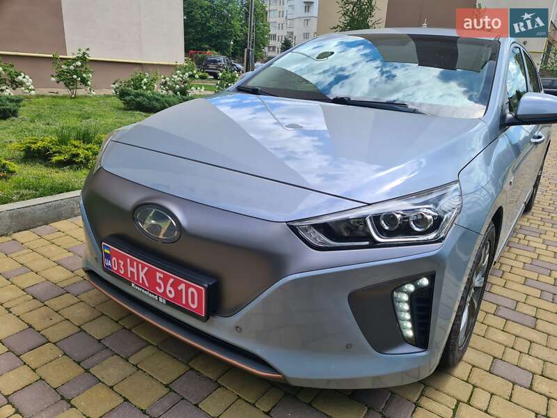 Хэтчбек Hyundai Ioniq 2018 в Виннице
