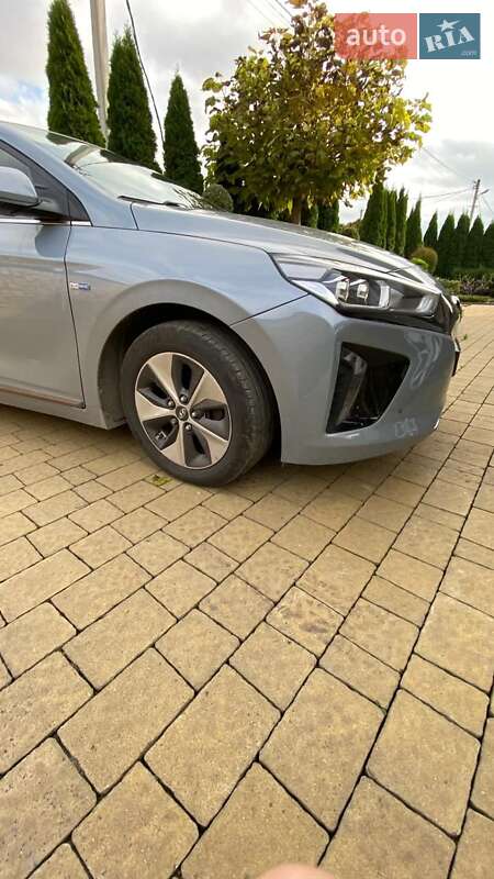 Хэтчбек Hyundai Ioniq 2018 в Ковеле фото 10 Хэтчбек Hyundai Ioniq 2018 в Ковеле