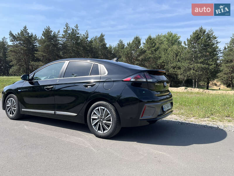 Ліфтбек Hyundai Ioniq 2019 в Павлограді