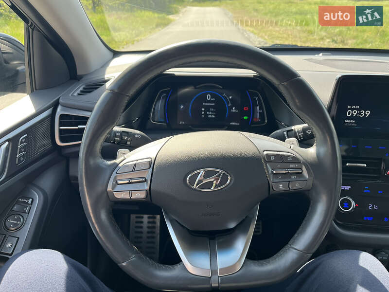Ліфтбек Hyundai Ioniq 2019 в Павлограді