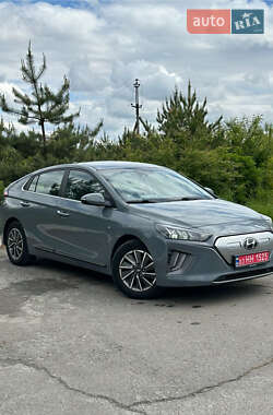 Ліфтбек Hyundai Ioniq 2019 в 