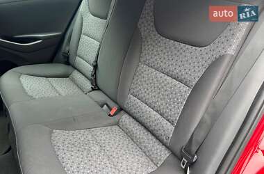 Лифтбек Hyundai Ioniq 2019 в 
