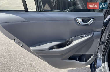 Ліфтбек Hyundai Ioniq 2020 в 