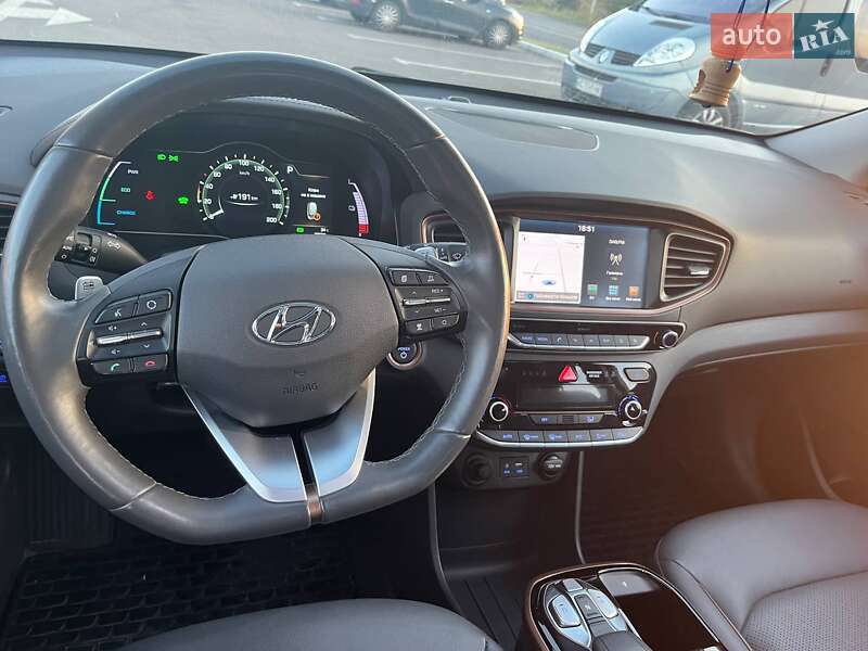 Хетчбек Hyundai Ioniq 2017 в Луцьку
