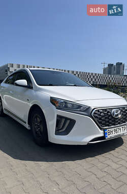 Лифтбек Hyundai Ioniq 2019 в 