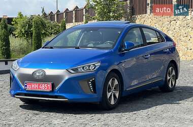 Хэтчбек Hyundai Ioniq 2017 в 