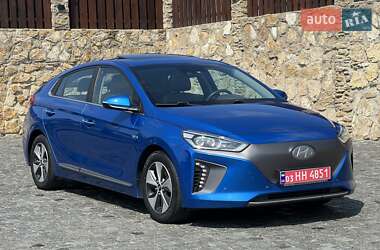 Хэтчбек Hyundai Ioniq 2017 в 