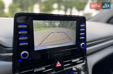 Ліфтбек Hyundai Ioniq 2020 в 