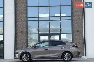 Ліфтбек Hyundai Ioniq 2020 в 