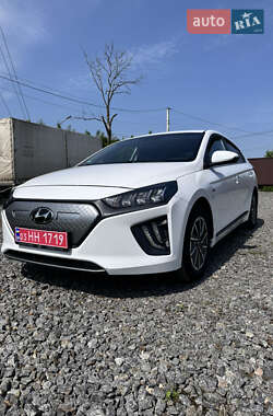 Лифтбек Hyundai Ioniq 2020 в 