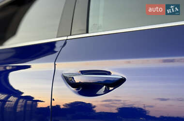 Лифтбек Hyundai Ioniq 2020 в 