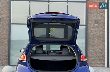 Лифтбек Hyundai Ioniq 2020 в 