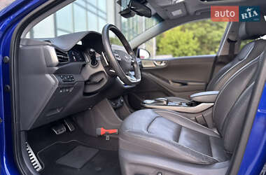 Лифтбек Hyundai Ioniq 2020 в 