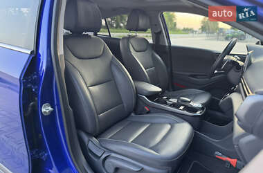 Лифтбек Hyundai Ioniq 2020 в 
