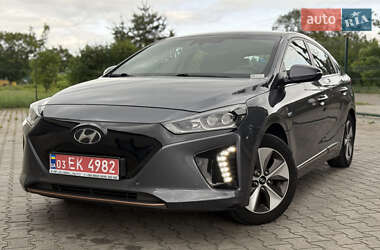 Лифтбек Hyundai Ioniq 2019 в 