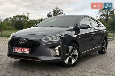 Лифтбек Hyundai Ioniq 2019 в 
