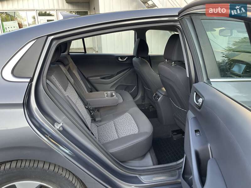 Ліфтбек Hyundai Ioniq 2019 в Луцьку
