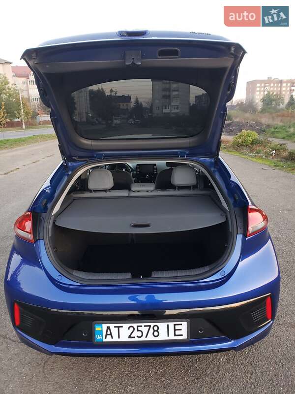 Ліфтбек Hyundai Ioniq 2020 в Коломиї