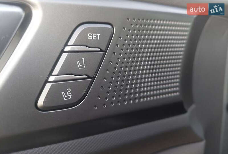 Ліфтбек Hyundai Ioniq 2020 в Львові