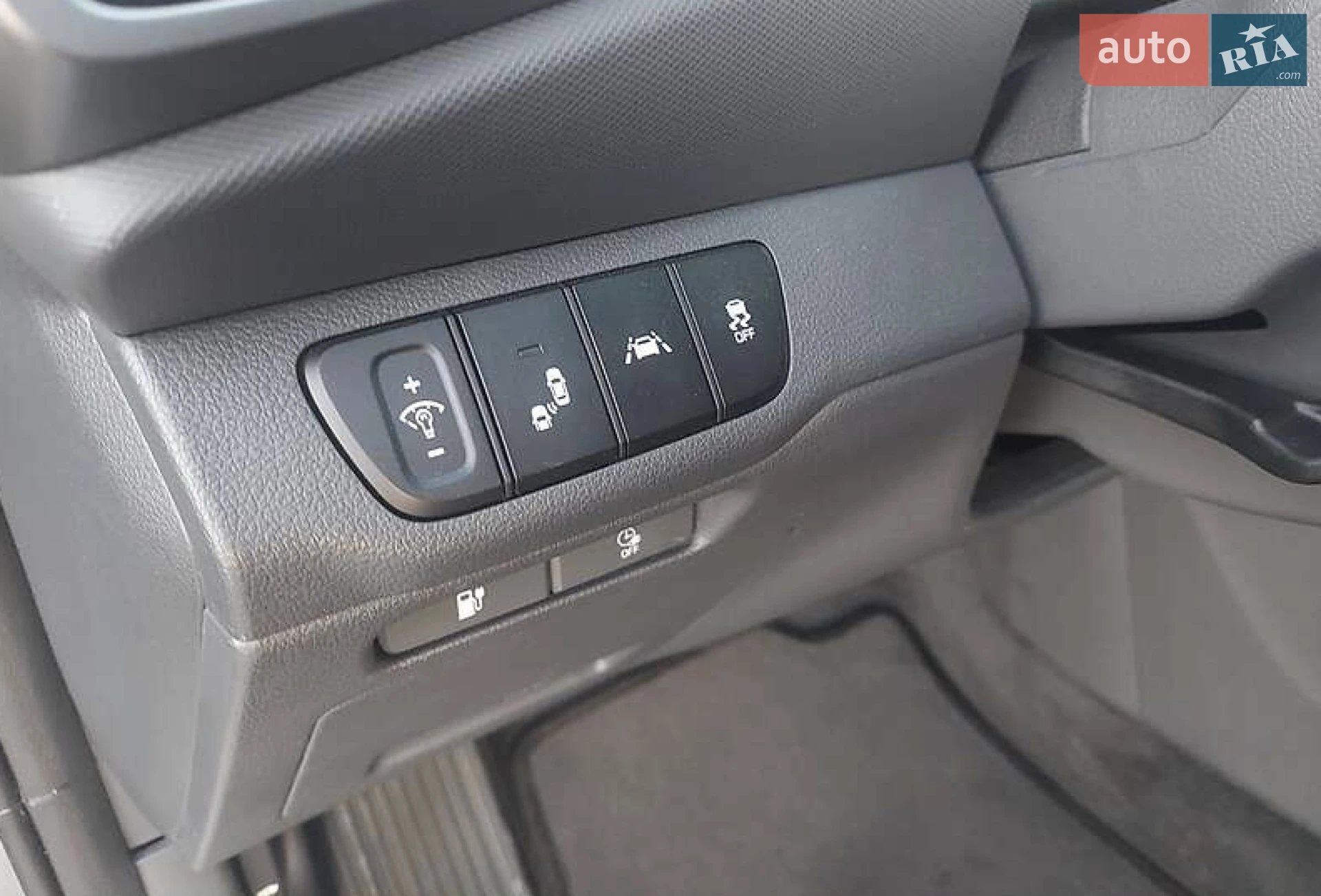 2020 Hyundai IONIQ - мініатюра 28