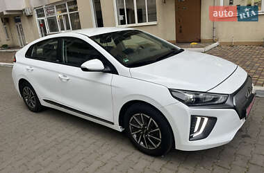 Лифтбек Hyundai Ioniq 2021 в Одессе