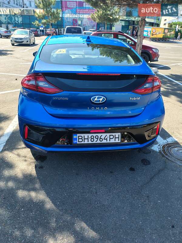 Хэтчбек Hyundai Ioniq 2017 в Одессе
