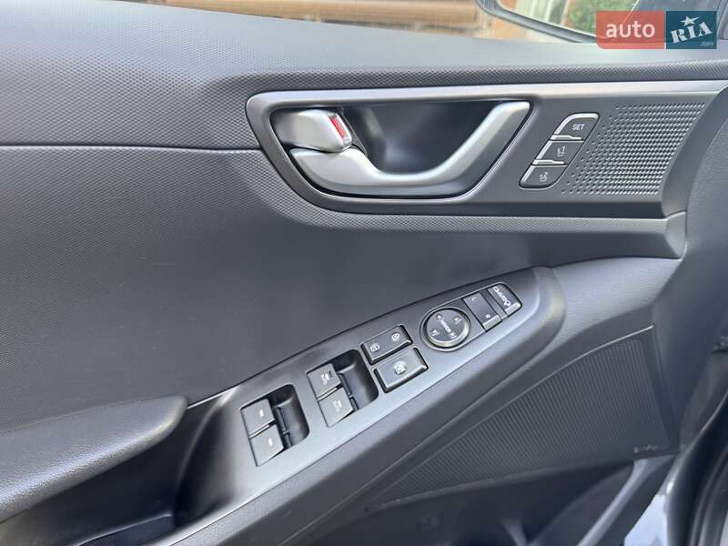 Ліфтбек Hyundai Ioniq 2019 в Тернополі