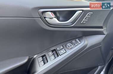 Лифтбек Hyundai Ioniq 2019 в 