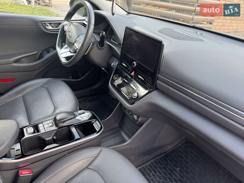 Ліфтбек Hyundai Ioniq 2019 в Тернополі