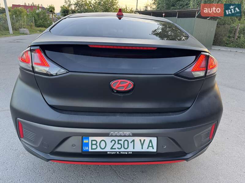 Ліфтбек Hyundai Ioniq 2019 в Тернополі