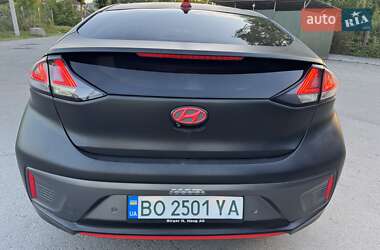 Лифтбек Hyundai Ioniq 2019 в 