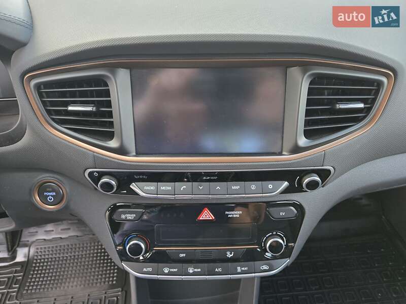 Ліфтбек Hyundai Ioniq 2019 в Києві