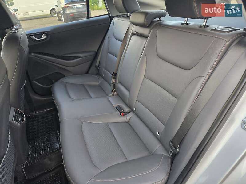 Ліфтбек Hyundai Ioniq 2019 в Києві