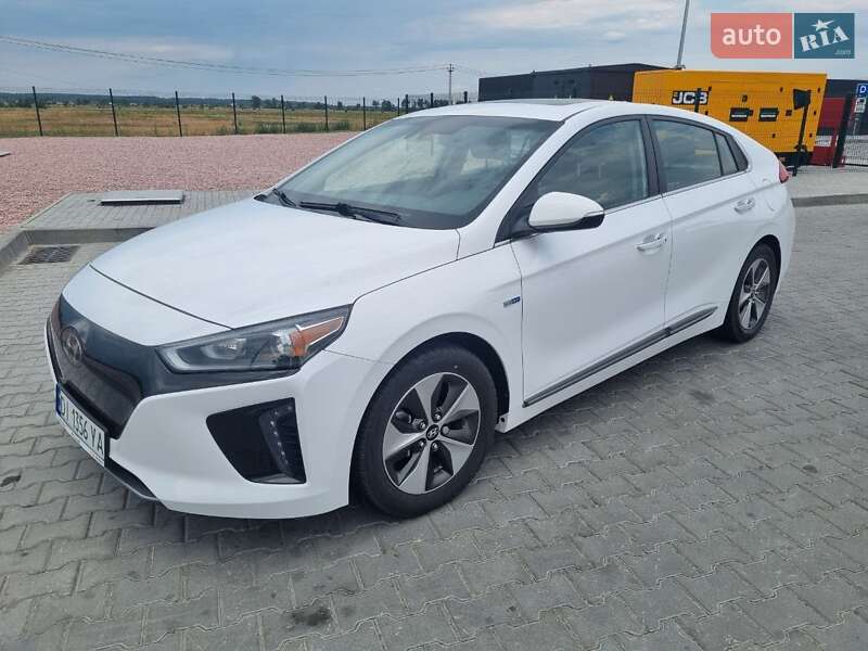 Хетчбек Hyundai Ioniq 2017 в Коростені