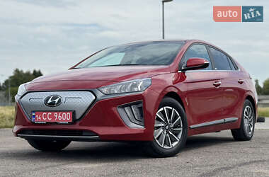 Лифтбек Hyundai Ioniq 2021 в Львове