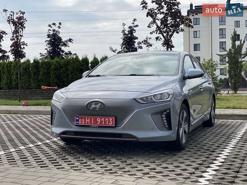 Хетчбек Hyundai Ioniq 2017 в Луцьку