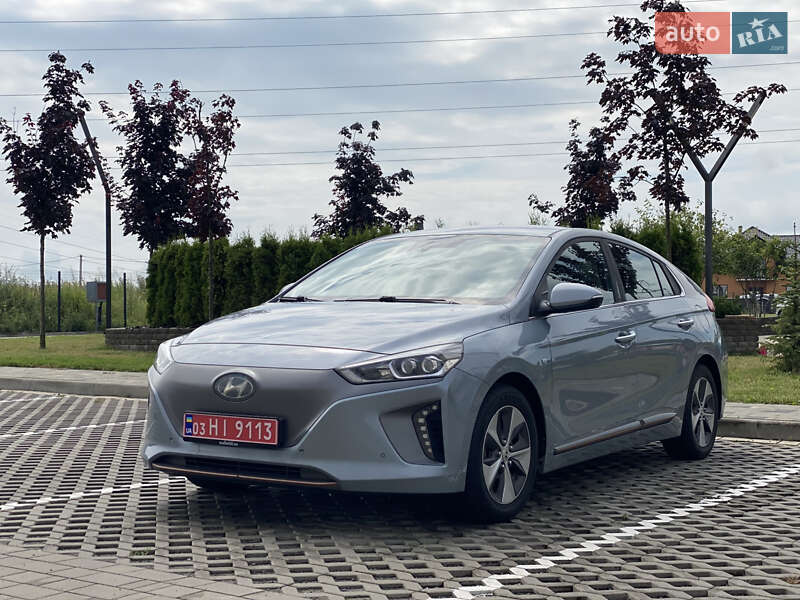 Хетчбек Hyundai Ioniq 2017 в Луцьку
