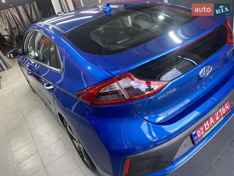 Хетчбек Hyundai Ioniq 2017 в Вінниці