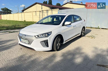 Хетчбек Hyundai Ioniq 2017 в Києві