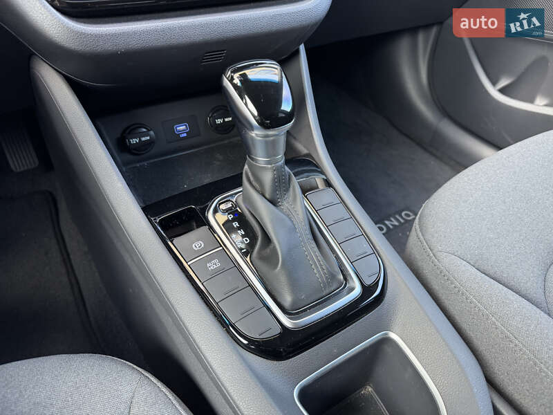 Ліфтбек Hyundai Ioniq 2021 в Києві