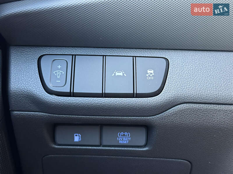 Ліфтбек Hyundai Ioniq 2021 в Києві