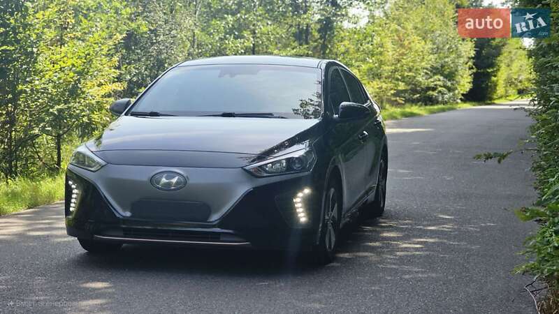 Хэтчбек Hyundai Ioniq 2018 в Ужгороде фото 3 Хэтчбек Hyundai Ioniq 2018 в Ужгороде