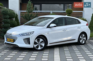 Хэтчбек Hyundai Ioniq 2017 в Стрые