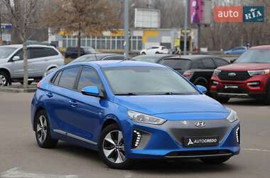 Хэтчбек Hyundai Ioniq 2016 в Киеве