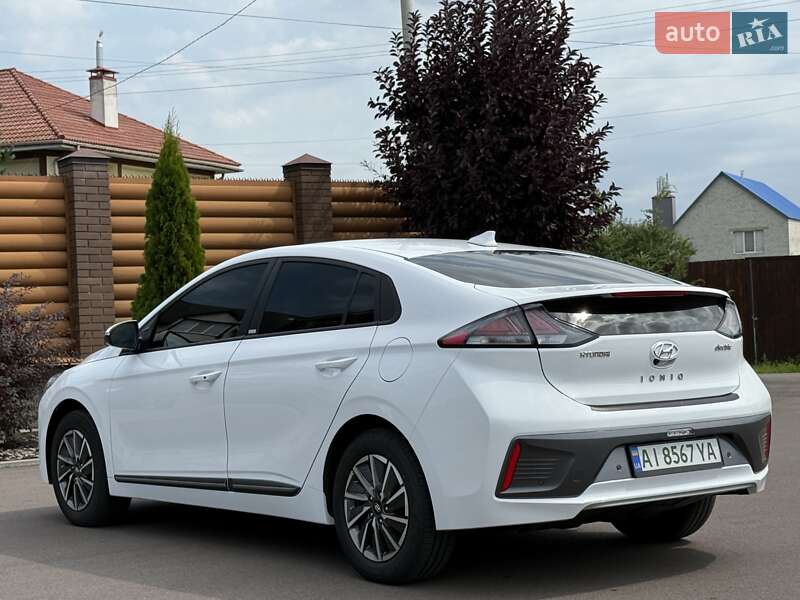 Ліфтбек Hyundai Ioniq 2021 в Києві
