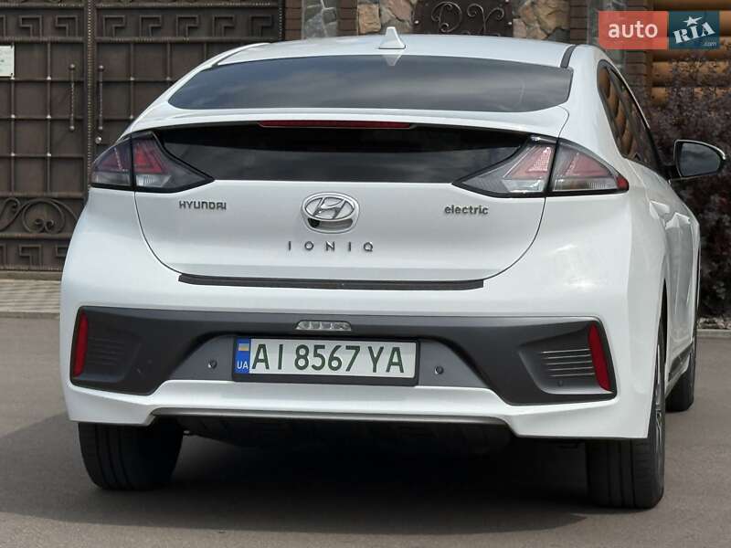 Ліфтбек Hyundai Ioniq 2021 в Києві