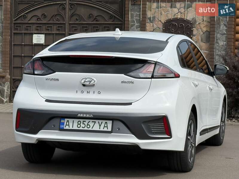 Ліфтбек Hyundai Ioniq 2021 в Києві