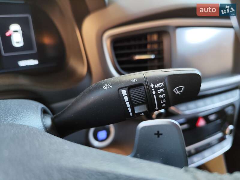 Хэтчбек Hyundai Ioniq 2018 в Умани фото 35 Хэтчбек Hyundai Ioniq 2018 в Умани