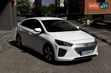 Хетчбек Hyundai Ioniq 2017 в Івано-Франківську