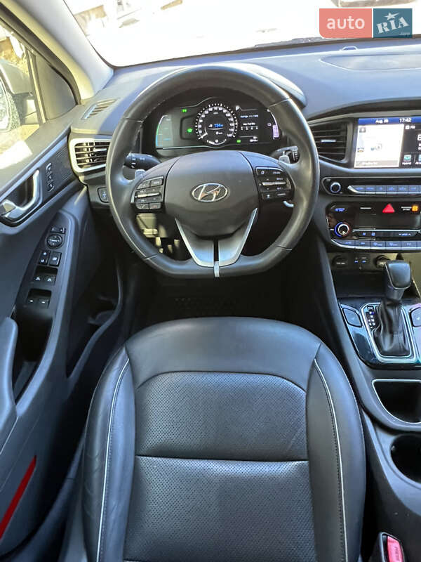 Хэтчбек Hyundai Ioniq 2018 в Одессе